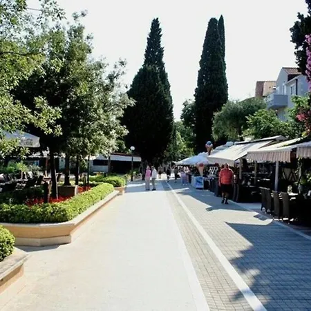 Lida - Comfort One Bedroom Apt,free Parking-lapad 아파트 *