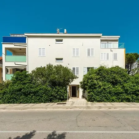 Lida - Comfort One Bedroom Apt,free Parking-lapad Appartement
